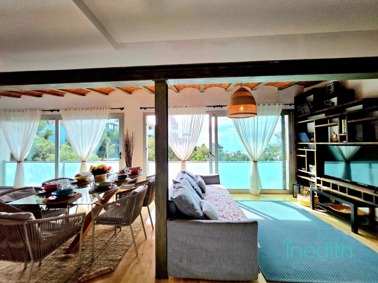 1 chambre Villa/Maison à vendre à Castelldefels avec garage - 965 000 € (Ref: 9735695)