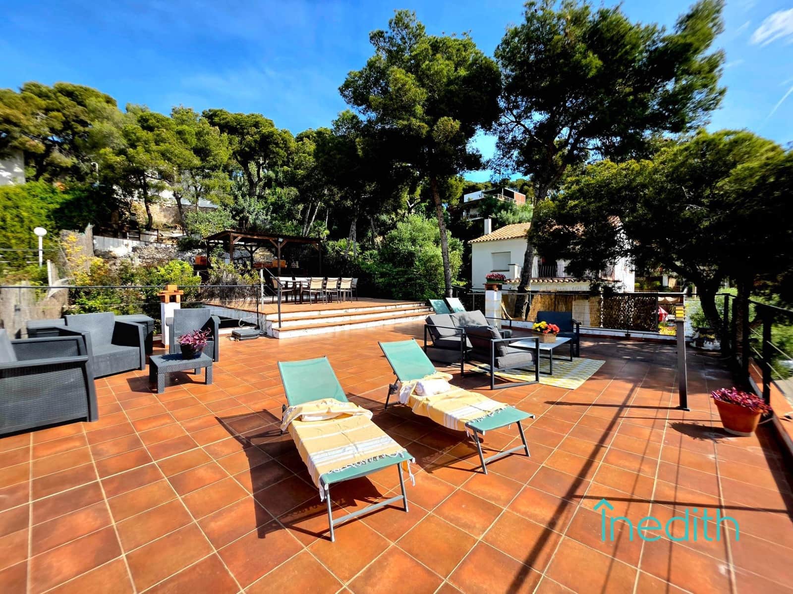 1 chambre Villa/Maison à vendre à Castelldefels avec garage - 965 000 € (Ref: 9735695)