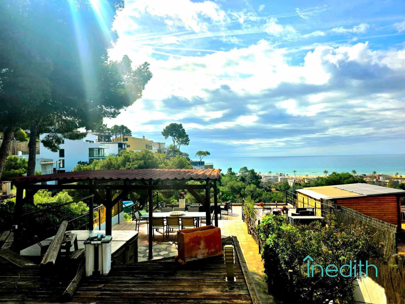 1 chambre Villa/Maison à vendre à Castelldefels avec garage - 965 000 € (Ref: 9735695)