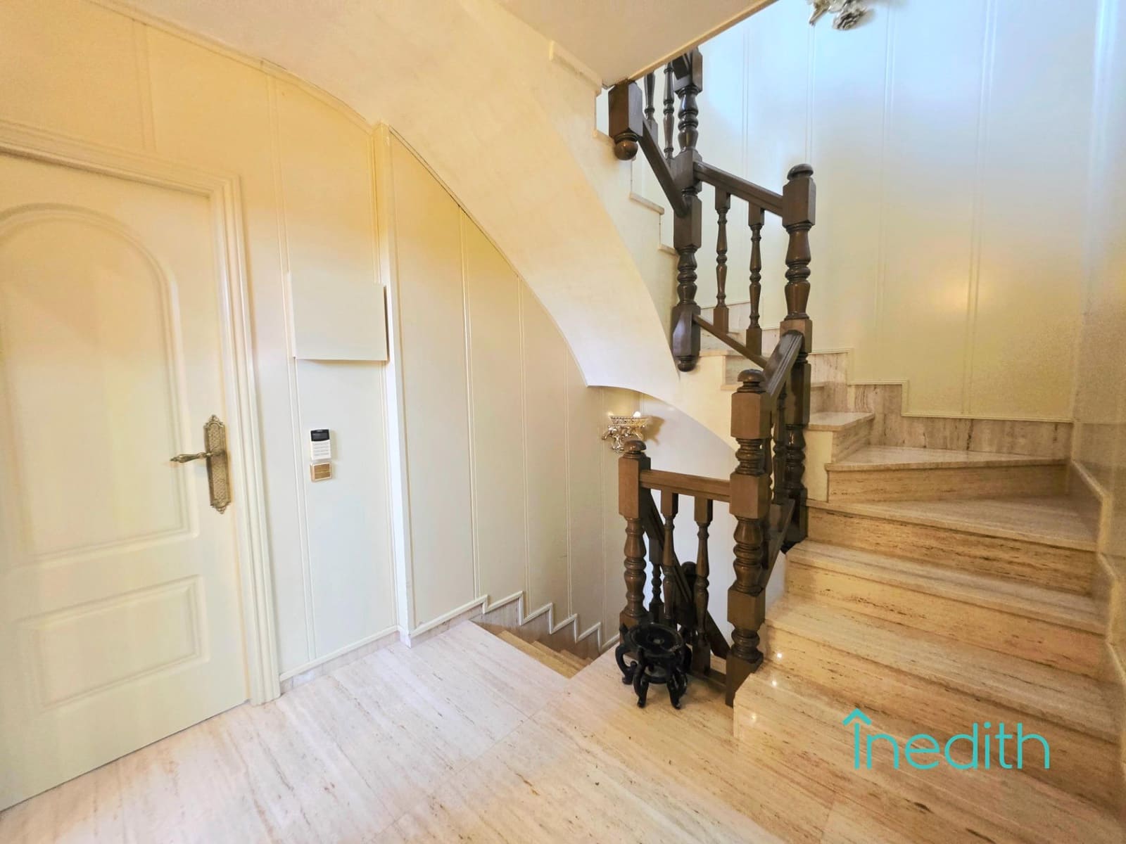 5 bedroom Terraced Villa for sale in Viladecans with garage - € 650,000 (Ref: 9763676)