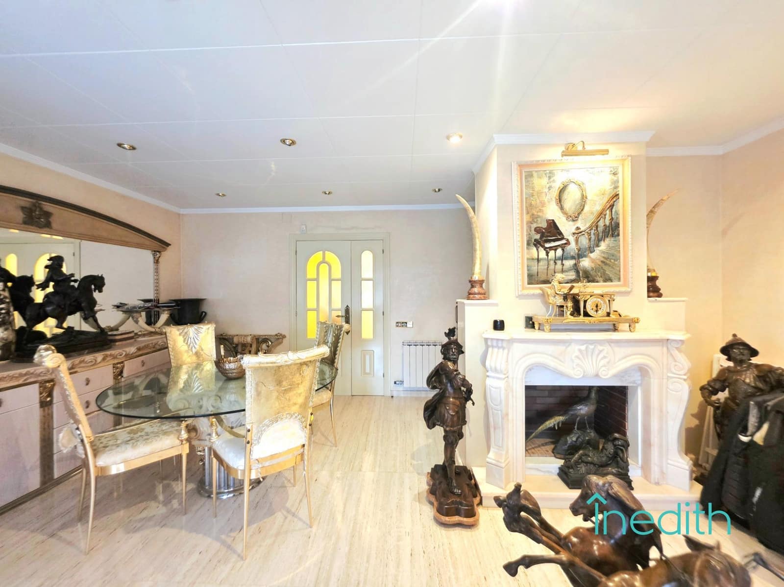 5 bedroom Terraced Villa for sale in Viladecans with garage - € 650,000 (Ref: 9763676)