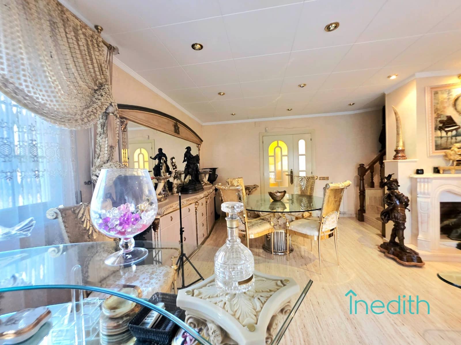 5 bedroom Terraced Villa for sale in Viladecans with garage - € 650,000 (Ref: 9763676)