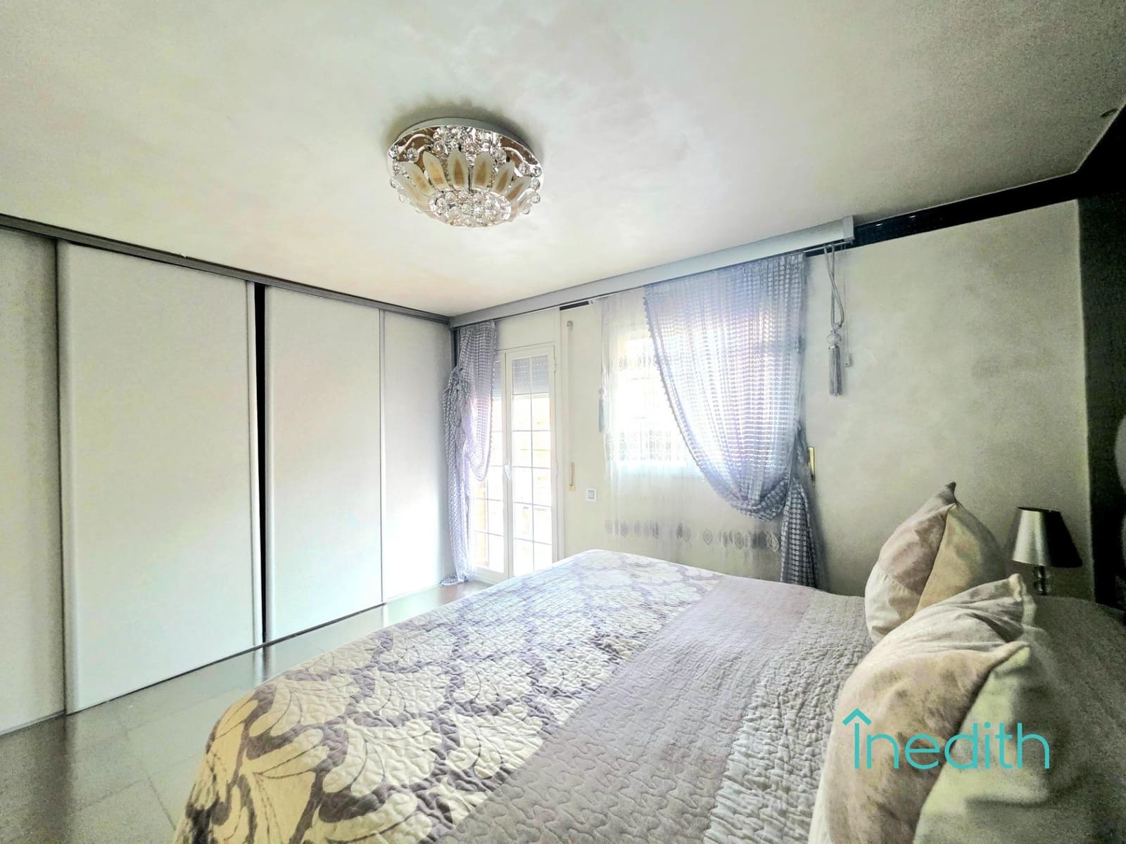 5 bedroom Terraced Villa for sale in Viladecans with garage - € 650,000 (Ref: 9763676)