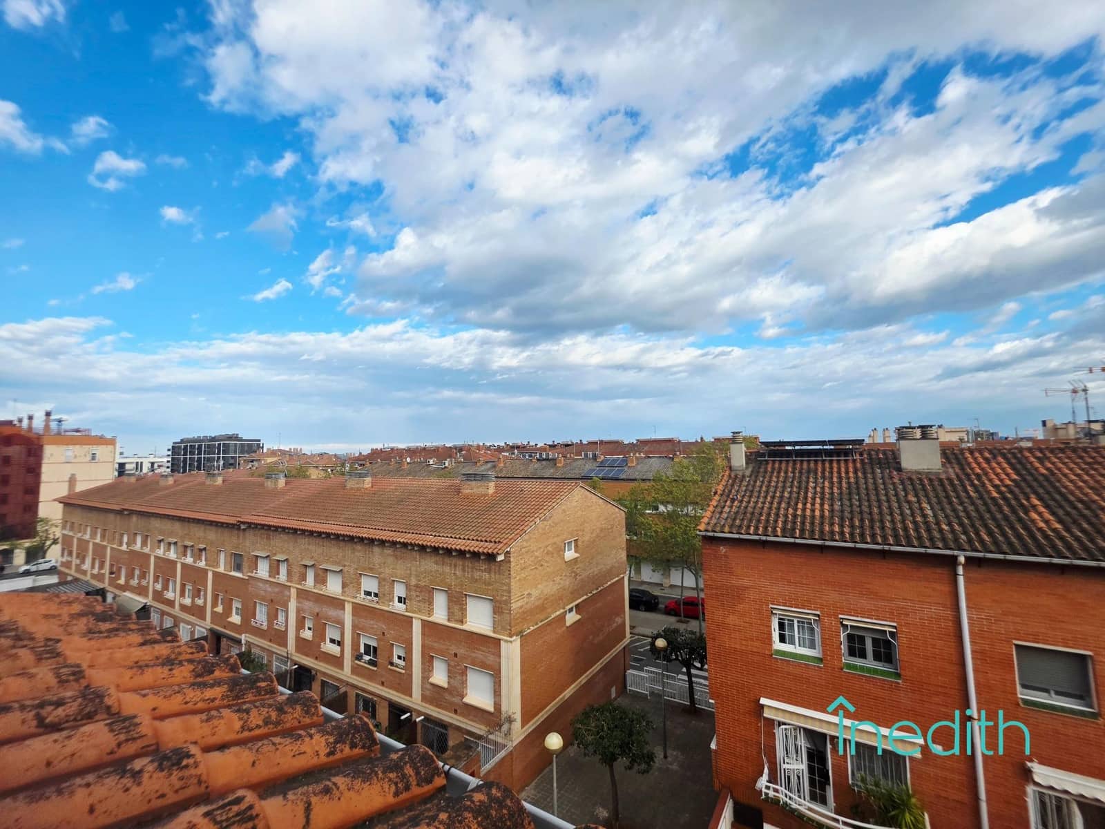 5 bedroom Terraced Villa for sale in Viladecans with garage - € 650,000 (Ref: 9763676)