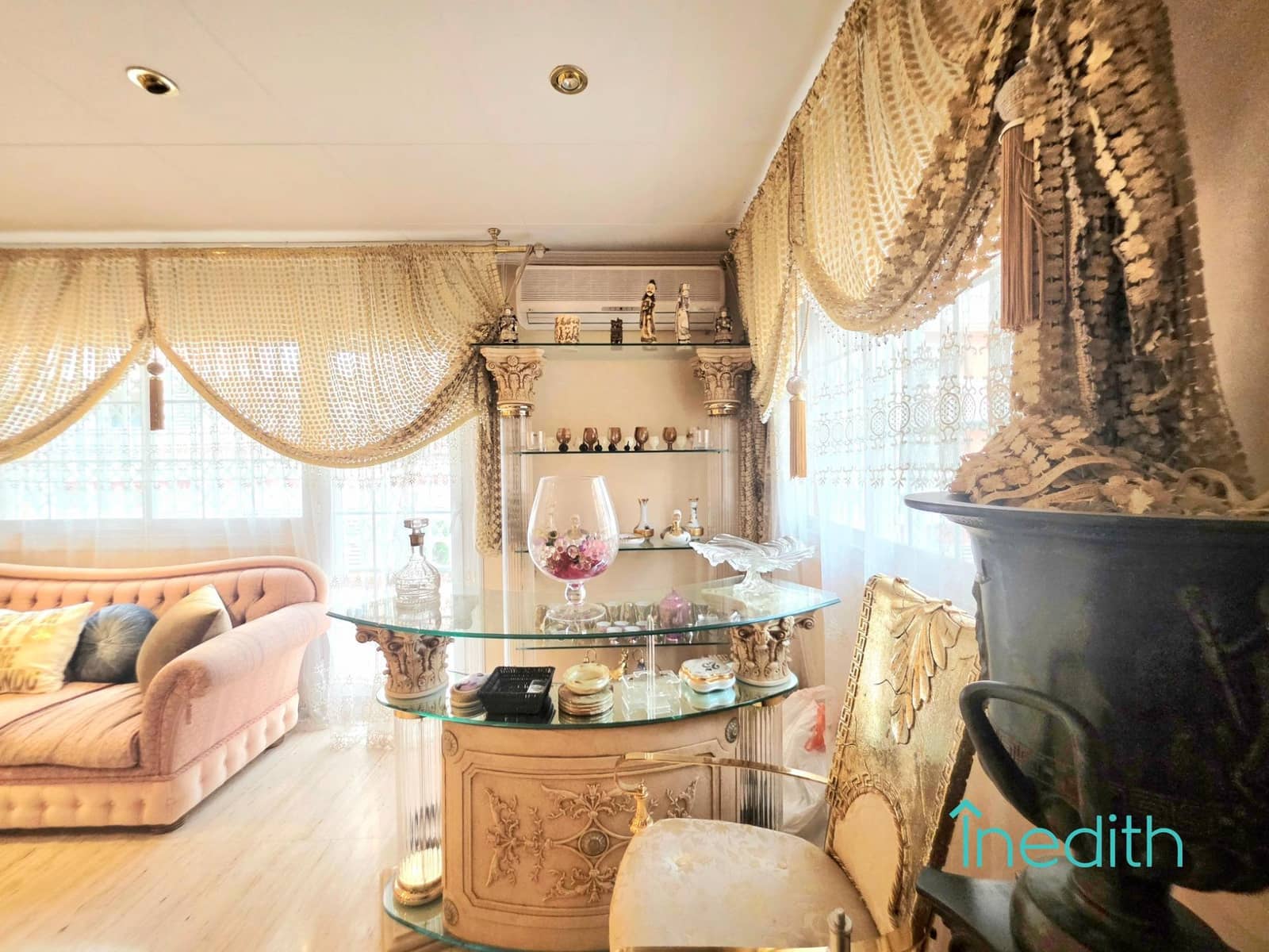 5 bedroom Terraced Villa for sale in Viladecans with garage - € 650,000 (Ref: 9763676)