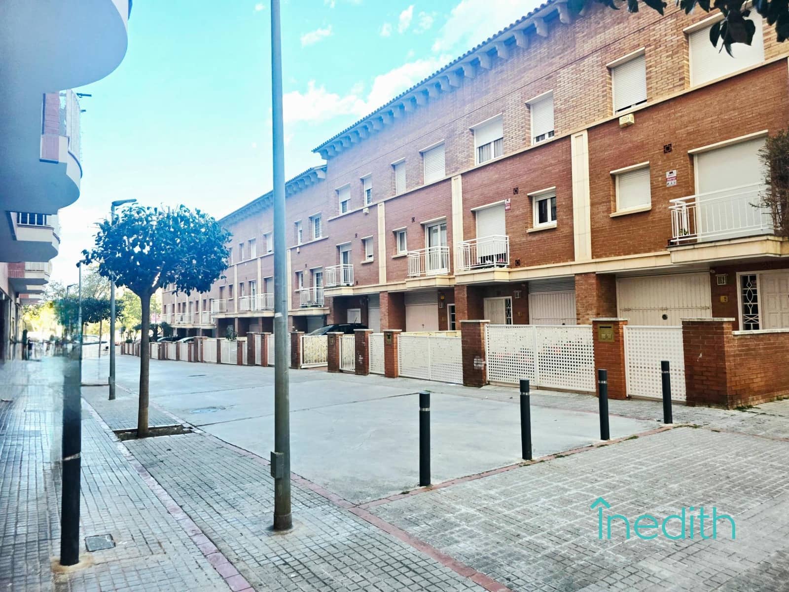 5 bedroom Terraced Villa for sale in Viladecans with garage - € 650,000 (Ref: 9763676)