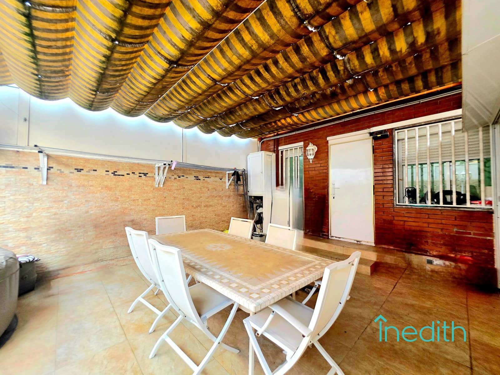 5 bedroom Terraced Villa for sale in Viladecans with garage - € 650,000 (Ref: 9763676)