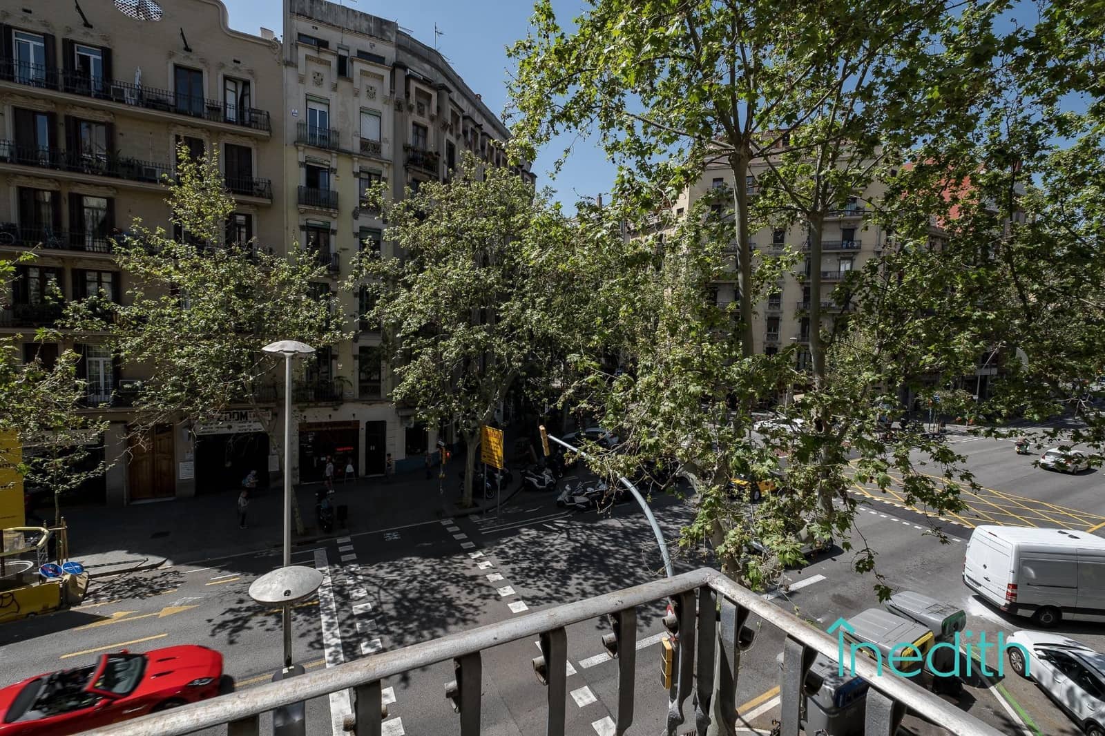2 soveværelse Lejlighed til salg i Barcelona by - € 519.000 (Ref: 9773227)