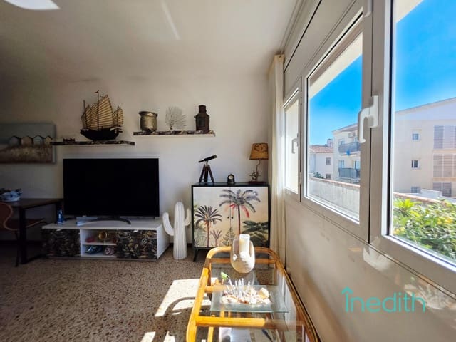 3 sovrum Lägenhet till salu i Cubelles - 205 000 € (Ref: 9778295)