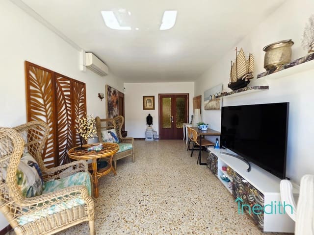 3 sovrum Lägenhet till salu i Cubelles - 205 000 € (Ref: 9778295)