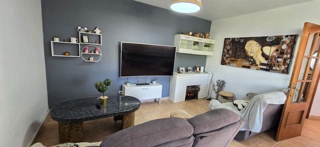 3 chambre Villa/Maison Mitoyenne à vendre à El Coto, Mijas avec piscine garage - 350 000 € (Ref: 9367653)