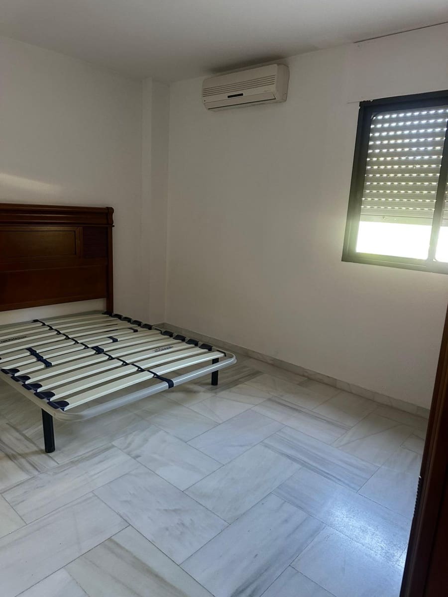 4 bedroom Apartment for sale in Torremolinos with pool garage - € 550,000 (Ref: 9367655)