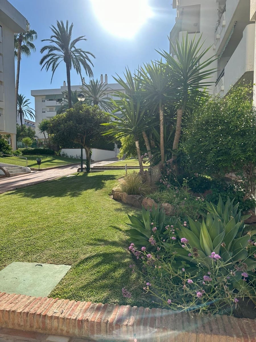 4 bedroom Apartment for sale in Torremolinos with pool garage - € 550,000 (Ref: 9367655)