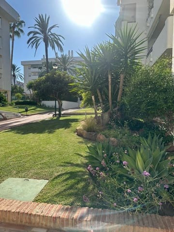 Apartamento de 4 habitaciones en Torremolinos en venta con piscina garaje - 550.000 € (Ref: 9367655)