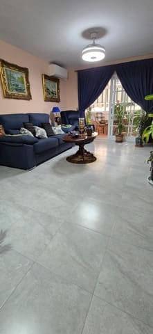 Apartamento de 3 habitaciones en Fuengirola en venta - 295.000 € (Ref: 9367657)