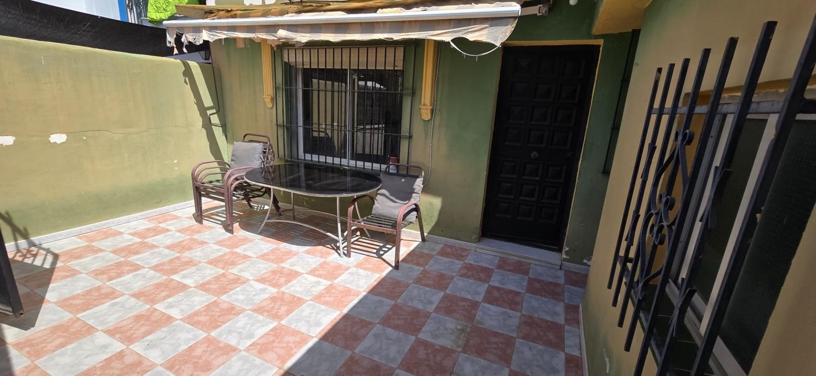 4 soveværelse Rækkehus til salg i Fuengirola - € 468.000 (Ref: 9367658)