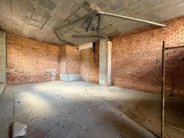 Kommersiell til salgs i Fuengirola - € 175 000 (Ref: 9367662)