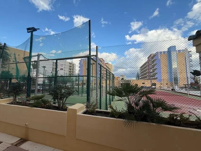 Kommersiell til salgs i Fuengirola - € 175 000 (Ref: 9367662)