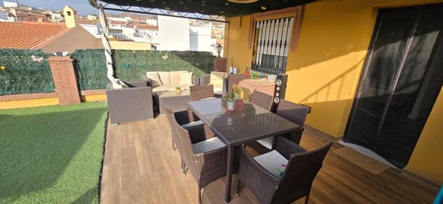 4 makuuhuone Rivitalo myytävänä paikassa Puerto de la Torre, Málaga kaupunki - 424 000 € (Ref: 9367663)