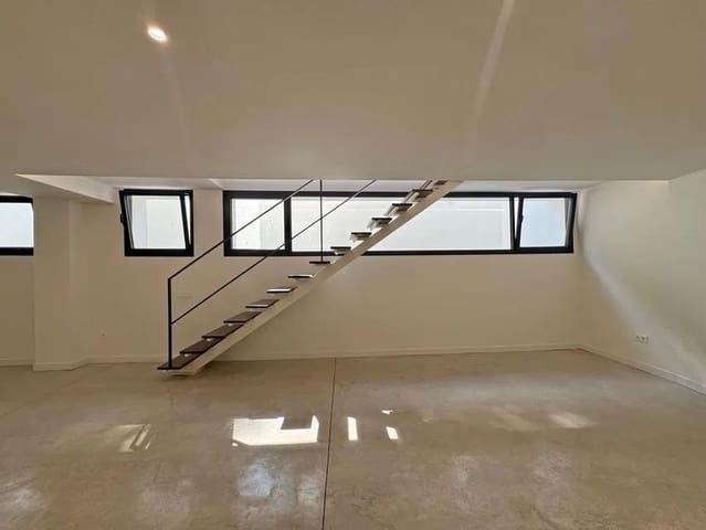 4 makuuhuone Huvila myytävänä paikassa Pinos de Alhaurin, Alhaurín de la Torre mukana uima-altaan 
autotalli - 890 000 € (Ref: 9367664)