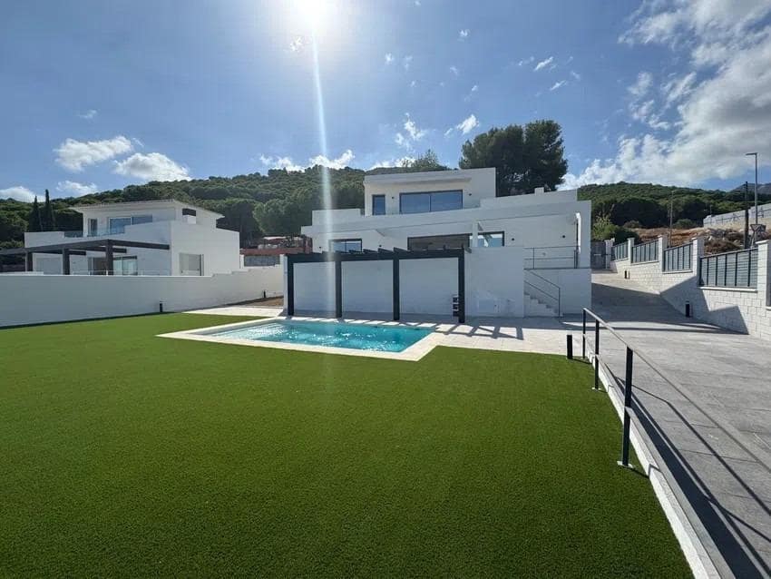 4 camera da letto Villa in vendita in Pinos de Alhaurin con piscina garage - 890.000 € (Rif: 9367664)