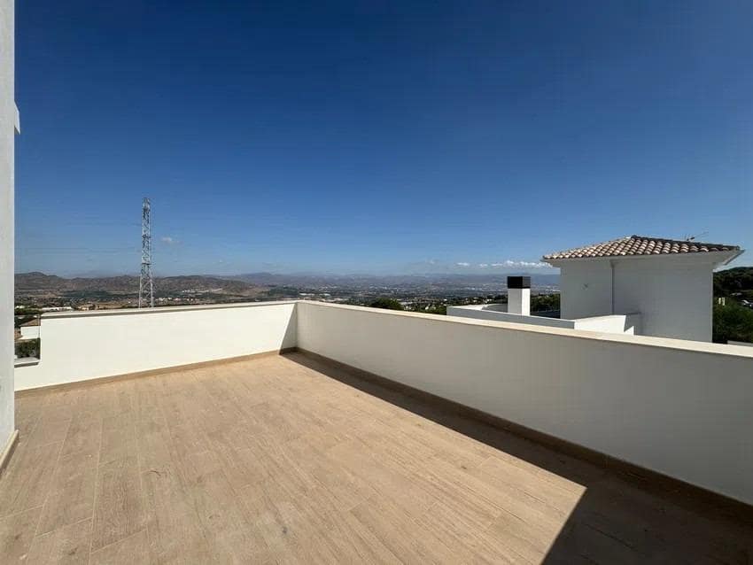 4 camera da letto Villa in vendita in Pinos de Alhaurin con piscina garage - 890.000 € (Rif: 9367664)