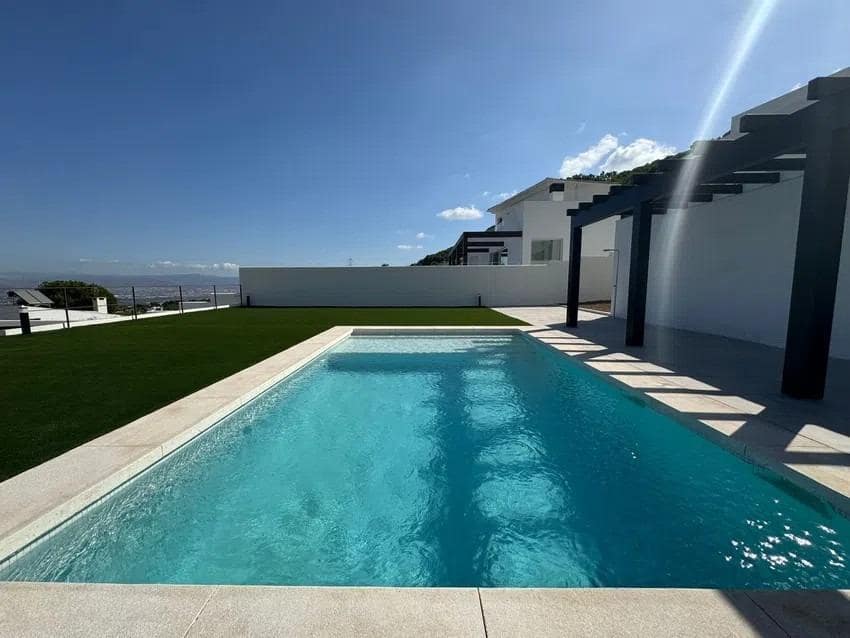 4 camera da letto Villa in vendita in Pinos de Alhaurin con piscina garage - 890.000 € (Rif: 9367664)