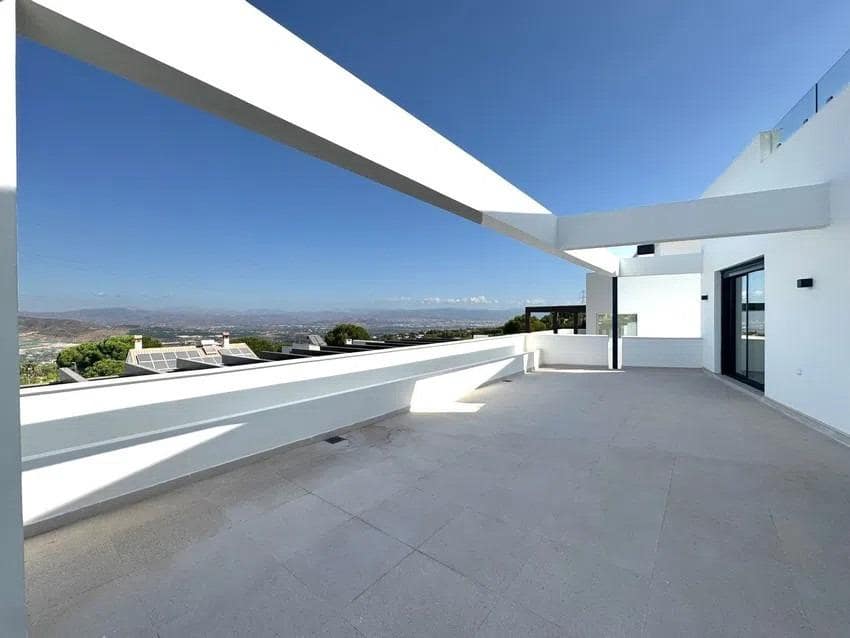 4 camera da letto Villa in vendita in Pinos de Alhaurin con piscina garage - 890.000 € (Rif: 9367664)