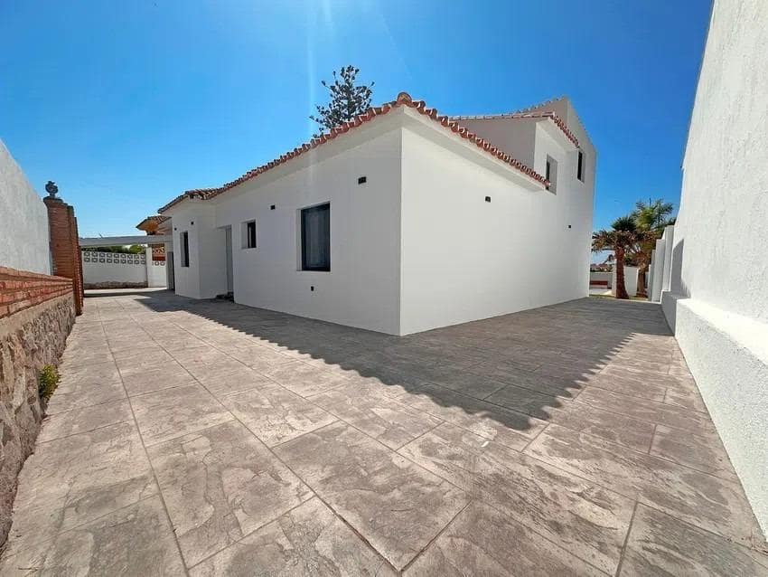 Chalet de 5 habitaciones en Mijas en venta con piscina garaje - 1.099.000 € (Ref: 9367665)