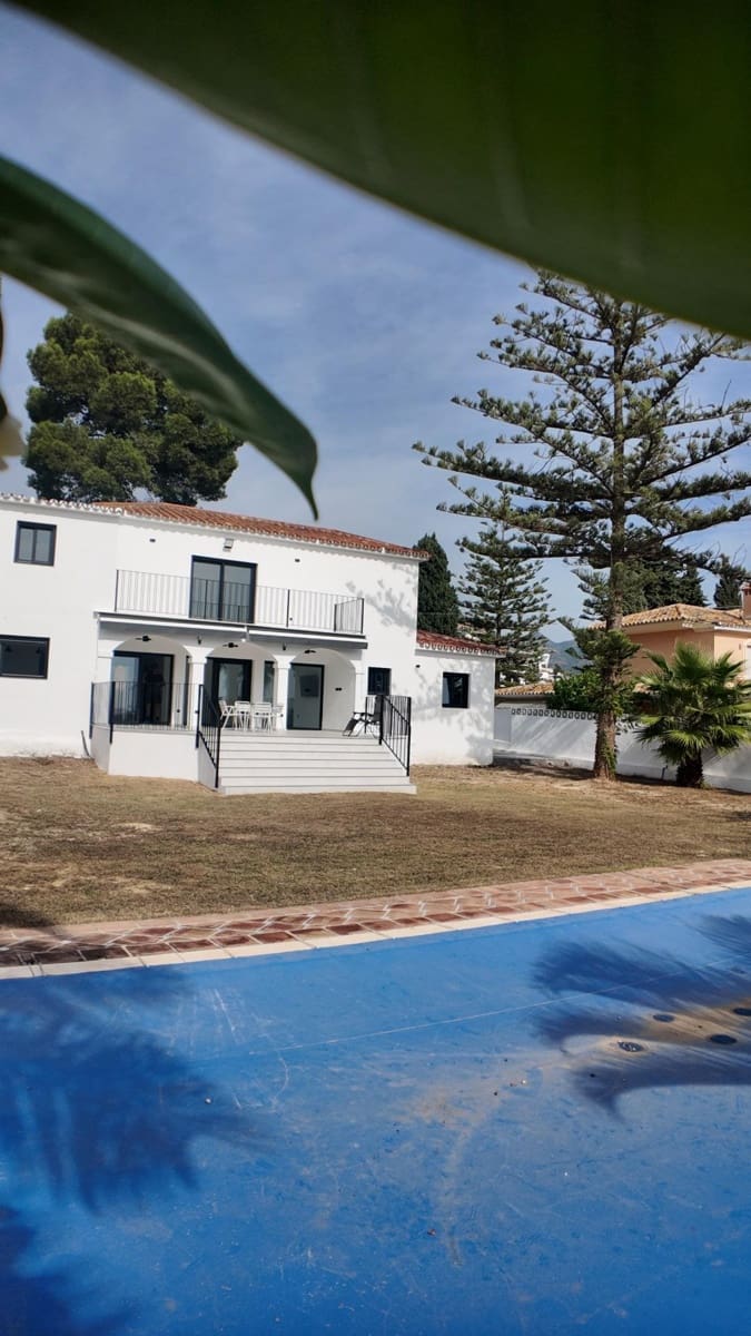 Chalet de 5 habitaciones en Mijas en venta con piscina garaje - 1.099.000 € (Ref: 9367665)
