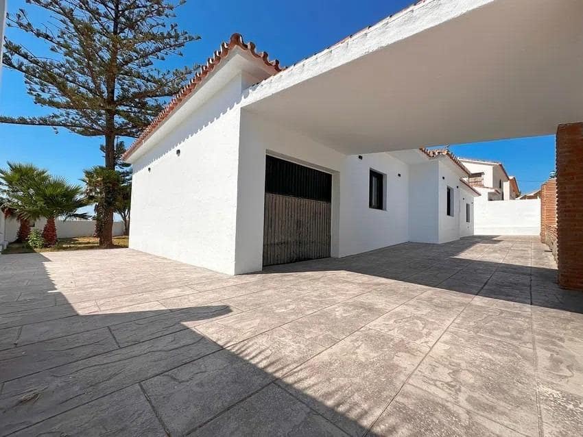 Chalet de 5 habitaciones en Mijas en venta con piscina garaje - 1.099.000 € (Ref: 9367665)