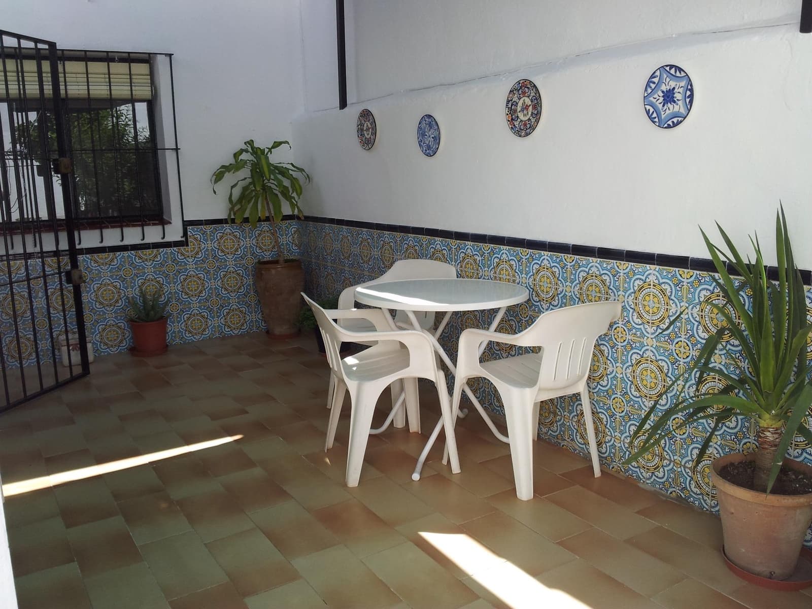 2 bedroom Townhouse for sale in Fuengirola - € 475,000 (Ref: 9368025)