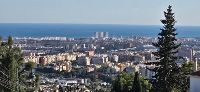 Tomt till salu i Puerto de la Torre, Málaga stad - 255 000 € (Ref: 9407999)