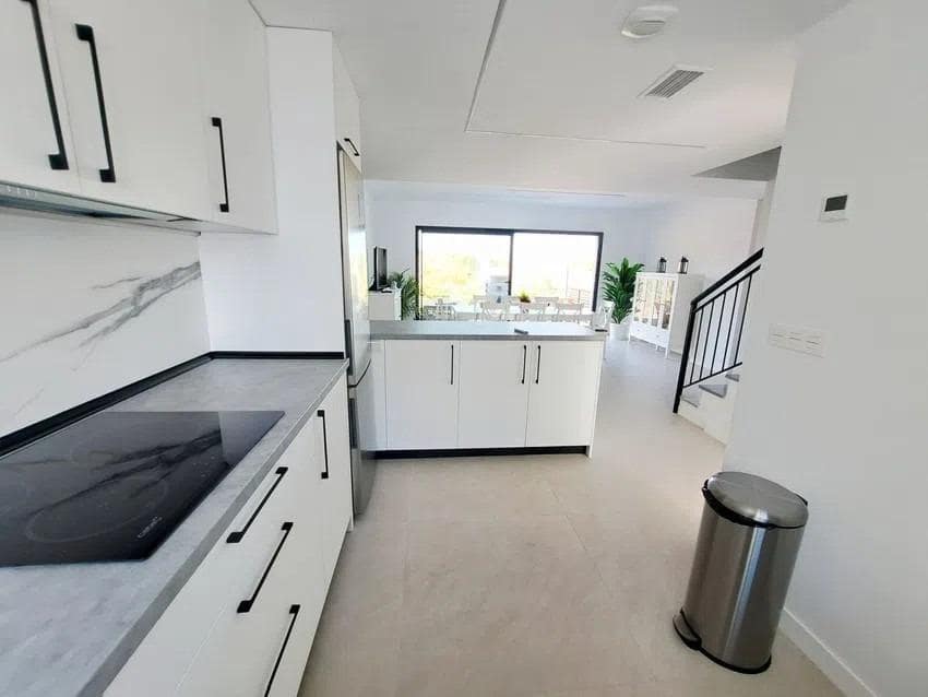 3 chambre Villa/Maison Mitoyenne à vendre à Alhaurin de la Torre avec piscine garage - 545 000 € (Ref: 9419880)