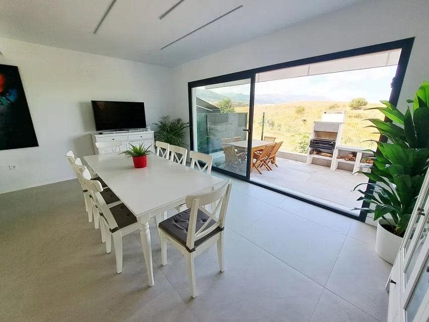 3 chambre Villa/Maison Mitoyenne à vendre à Alhaurin de la Torre avec piscine garage - 545 000 € (Ref: 9419880)