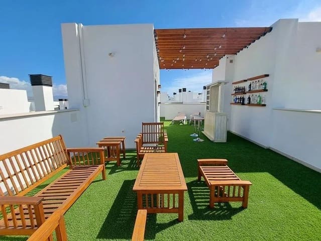 3 soveværelse Rækkehus til salg i Alhaurín de la Torre med swimmingpool garage - € 545.000 (Ref: 9419880)