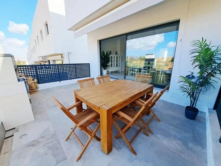 3 chambre Villa/Maison Mitoyenne à vendre à Alhaurin de la Torre avec piscine garage - 545 000 € (Ref: 9419880)