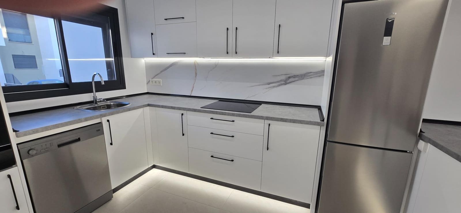 3 chambre Villa/Maison Mitoyenne à vendre à Alhaurin de la Torre avec piscine garage - 545 000 € (Ref: 9419880)