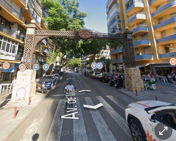 2 makuuhuone Kaupallinen vuokrattavana paikassa Fuengirola mukana uima-altaan - 1 200 € (Ref: 9433632)