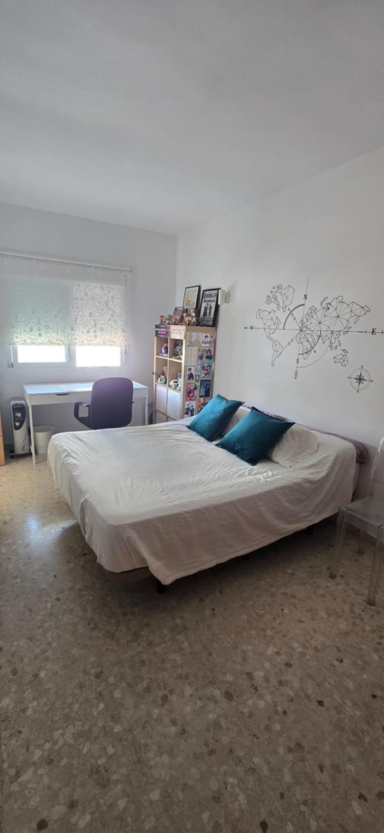 5 sovrum Lägenhet till salu i Fuengirola med garage - 700 000 € (Ref: 9449400)