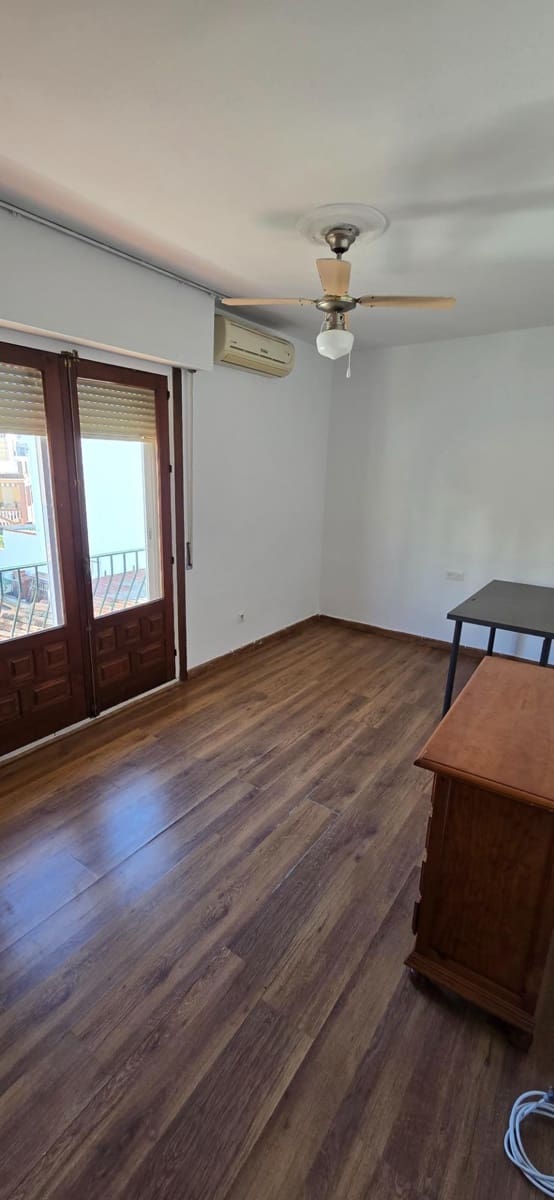 5 bedroom Villa for sale in El Coto with pool garage - € 700,000 (Ref: 9504372)