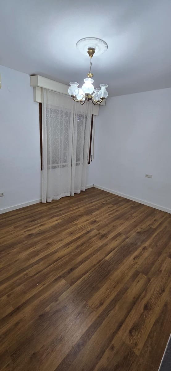 5 bedroom Villa for sale in El Coto with pool garage - € 700,000 (Ref: 9504372)