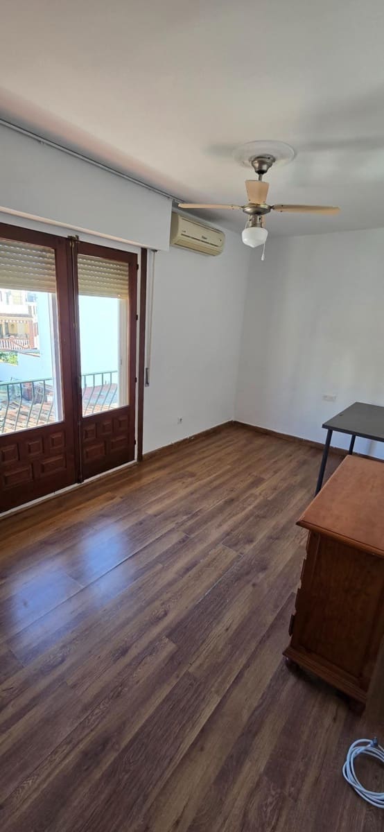 5 bedroom Villa for sale in El Coto with pool garage - € 700,000 (Ref: 9504372)