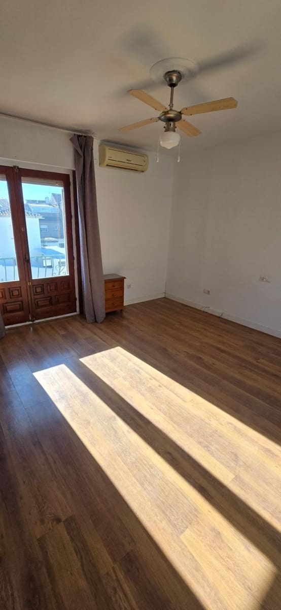 5 bedroom Villa for sale in El Coto with pool garage - € 700,000 (Ref: 9504372)