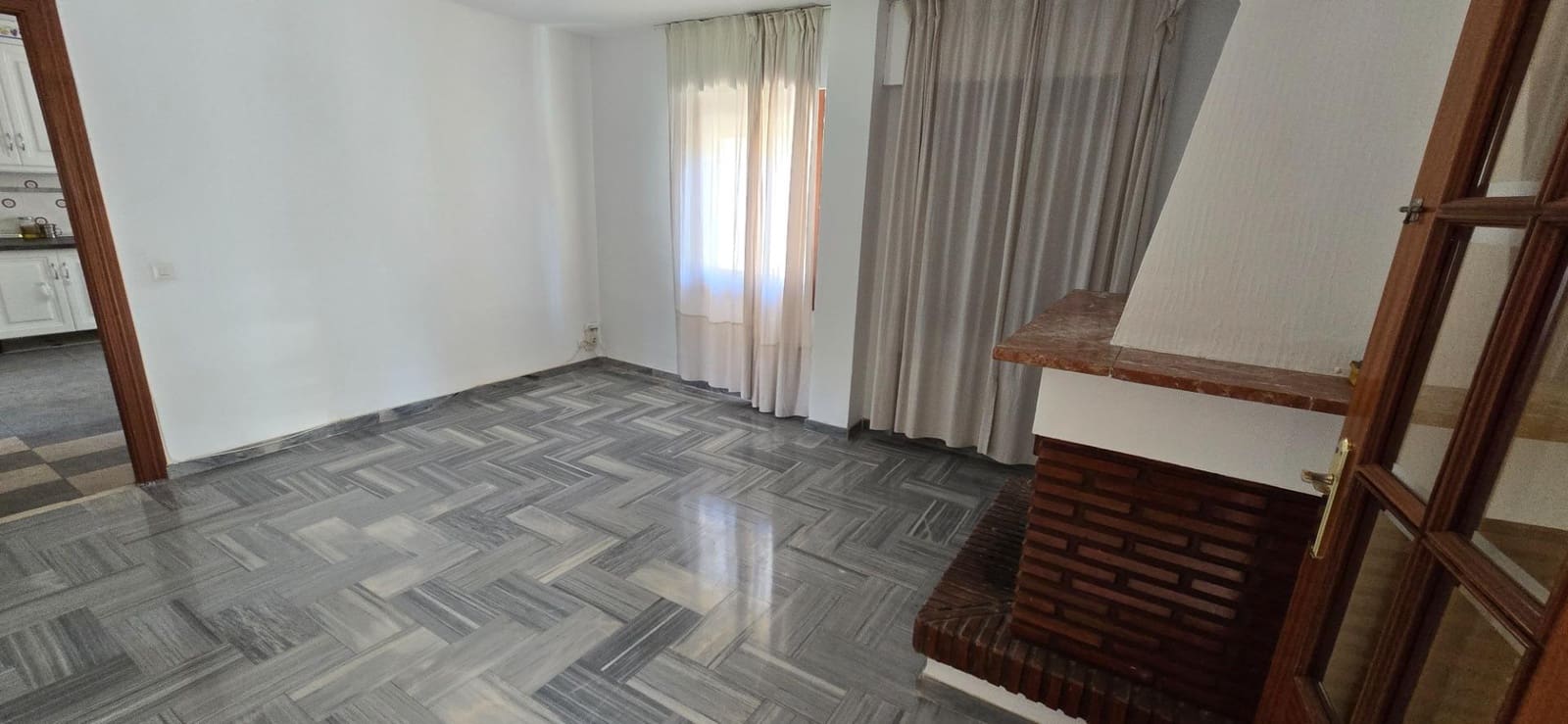 5 bedroom Villa for sale in El Coto with pool garage - € 700,000 (Ref: 9504372)