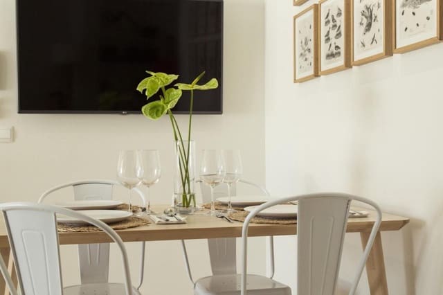 Apartamento de 2 habitaciones en Torremolinos en venta con garaje - 269.000 € (Ref: 9513490)