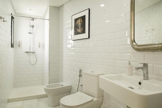 Apartamento de 2 habitaciones en Torremolinos en venta con garaje - 269.000 € (Ref: 9513490)