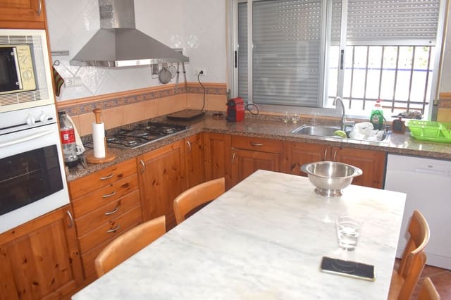 6 soverom Villa til salgs i El Edén, Guardamar del Segura - € 1 100 000 (Ref: 9271608)