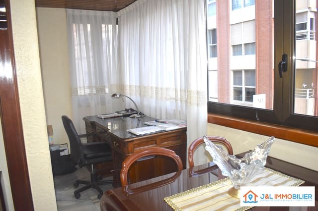 3 makuuhuone Huoneisto myytävänä paikassa Fontcalent, Alicante kaupunki mukana 
autotalli - 545 000 € (Ref: 9736196)