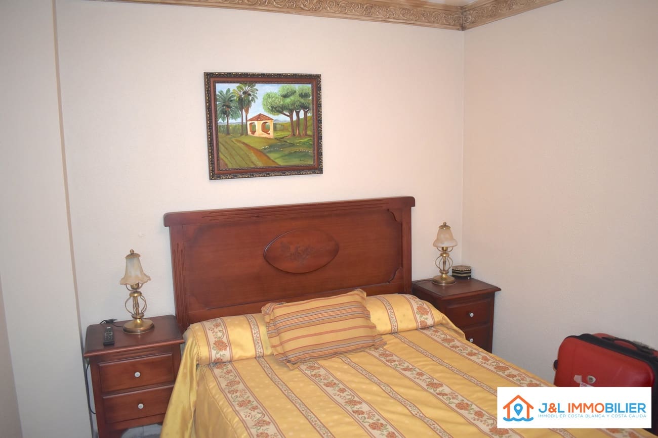 3 makuuhuone Huoneisto myytävänä paikassa Alicante kaupunki mukana 
autotalli - 545 000 € (Ref: 9736196)